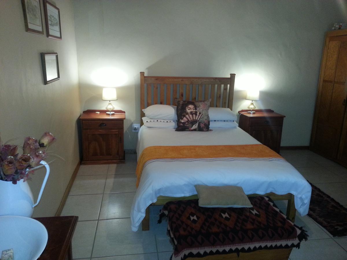 Middelkraal Accommodation Garies Bagian luar foto